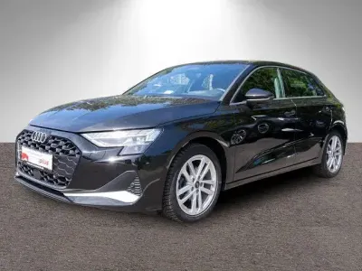 Gebraucht Audi A3 Advanced 150 PS (110 kW) 2025 Mythosschwarz metallic Limousine