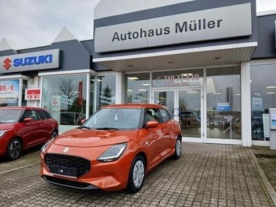 Neu Suzuki Swift Club 83 PS (61 kW) 2025 Orange Kleinwagen