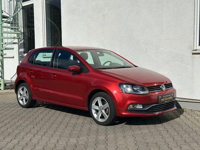 Gebraucht VW Polo 60 PS (44 kW) 2015 Rot Limousine