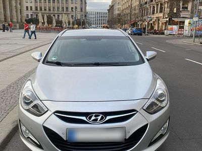 Usata Hyundai i40 136 CV (100 kW) 2014 Grigio Station wagon