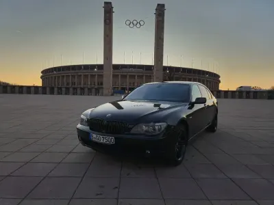 Gebraucht BMW 750L 367 PS (269 kW) 2006 Schwarz Limousine