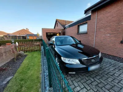 Gebraucht Hyundai Grandeur 155 PS (114 kW) 2007 Schwarz Limousine