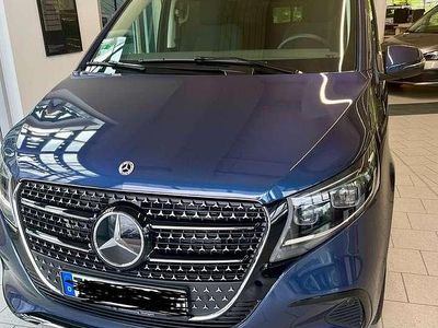 Blau Gebraucht 2024 Mercedes 300 Marco Polo Kombi | 89.500 €