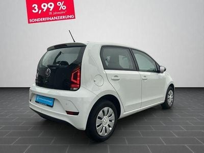 Usata VW up! Move 65 CV (47 kW) 2021 Bianco Utilitaria
