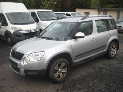 gebraucht Skoda Yeti 1.2 TSI Ambition*KLIMAAUT*SH*PDC*AHK*ALU*WR