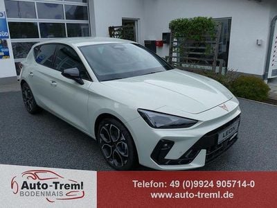 Neu Cupra Leon 150 PS (110 kW) 2025 Taiga grau Limousine