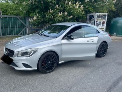 Mercedes CLA200