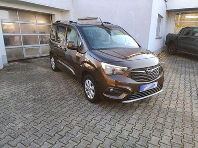 Braun Gebraucht 2020 Opel Combo Life Innovation Van / Kleinbus | 22.990 € (Etwas zu teuer)