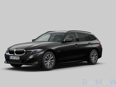 Schwarz Gebraucht 2022 BMW 320e Shadowline Kombi | 24.999 € (Guter Preis)
