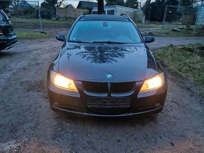 gebraucht BMW 320 i E91