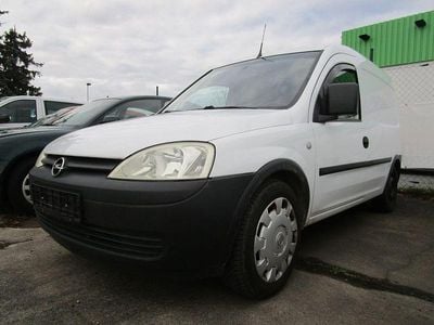 Weiß Gebraucht 2007 Opel Combo Abholung | 3.490 € (Teuer)