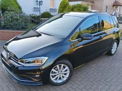 Gebraucht VW Golf 150 PS (110 kW) 2020 Schwarz Van / Kleinbus