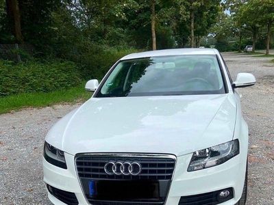 Gebraucht Audi A4 Ambiente 160 PS (117 kW) 2009 Weiß Limousine