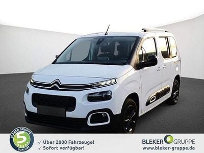Weiß Gebraucht 2023 Citroën Berlingo Feel Van / Kleinbus | 24.990 € (Guter Preis)