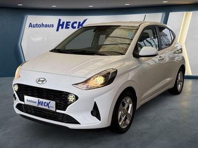 Weiß Gebraucht 2021 Hyundai i10 Edition 30 Kleinwagen | 11.500 € (Fairer Preis)