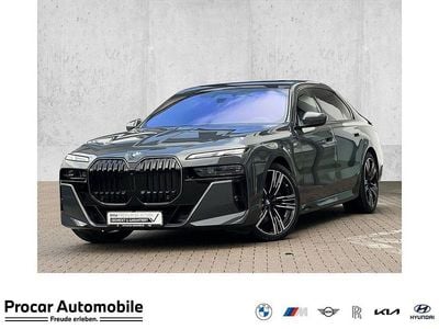 Gebraucht BMW 740 M Sport 286 PS (210 kW) 2025 Grau Limousine