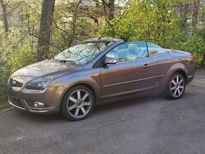 gebraucht Ford Focus Cabriolet Focus CC Coupe- 2.0 TDCi DPF Titanium