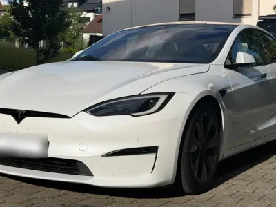 Gebraucht Tesla Model S Plaid 750 kW (1020 PS) 2023 Weiß Kleinwagen
