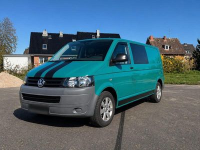 Second-hand VW Transporter 140 CP (102 kW) 2010 Verde Van