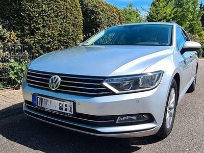 Usata VW Passat Comfortline 150 CV (110 kW) 2015 Grigio Station wagon