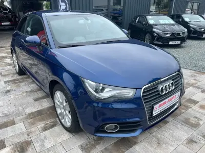 Gebraucht Audi A1 Ambition 122 PS (89 kW) 2011 Blau Kleinwagen