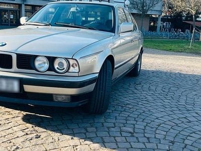 Gebraucht BMW 525 170 PS (125 kW) 1990 Beige Limousine
