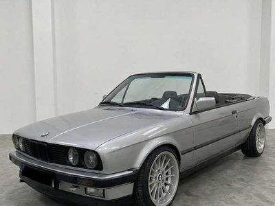 Gebraucht BMW 320 Cabriolet 129 PS (94 kW) 1989 Silber Cabrio
