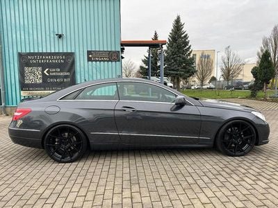 Grau Gebraucht 2012 Mercedes E300 Avantgarde Coupé | 10.990 € (Guter Preis)
