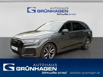 Gebraucht Audi Q7 Competition 231 PS (169 kW) 2023 Grau SUV