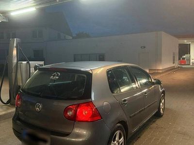 VW Golf V
