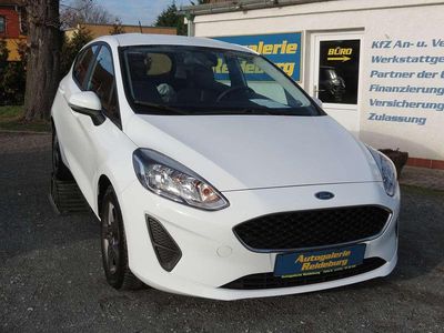 Weiß Gebraucht 2018 Ford Fiesta Cool & Sound Edition Kleinwagen | 8.440 €