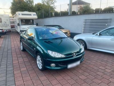 Gebraucht Peugeot 206 CC Roland Garros 109 PS (80 kW) 2003 Grün Cabrio