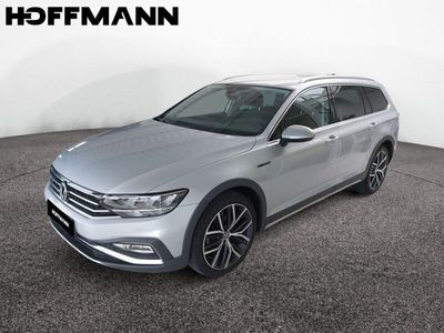 Silber Gebraucht 2022 VW Passat Alltrack Kombi | 38.490 € (Teuer)