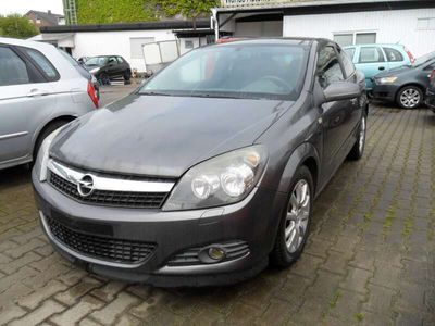 gebraucht Opel Astra GTC 1.4 Selection 110 Jahre