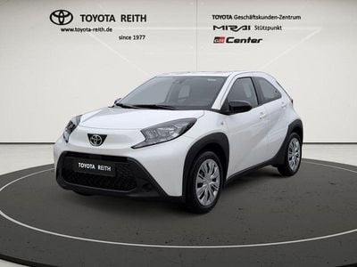 Neu Toyota Aygo X Business Edition 72 PS (52 kW) 2025 Weiß SUV