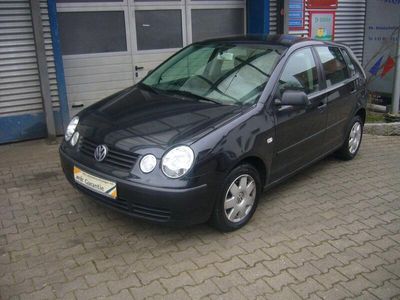 Gebraucht VW Polo Basis 54 PS (39 kW) 2003 Schwarz Kleinwagen