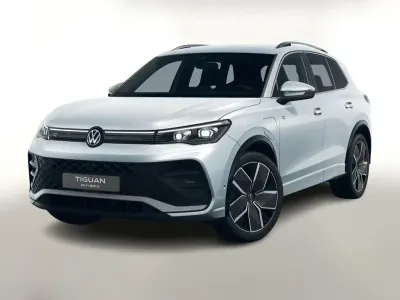 Nowe VW Tiguan IQ Drive 272 KM (200 kW) 2026 Srebrny SUV