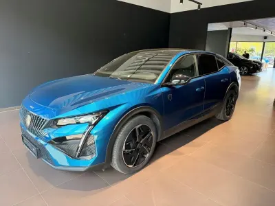 Gebraucht Peugeot 408 GT GTi 131 PS (96 kW) 2023 Obsession blau Limousine