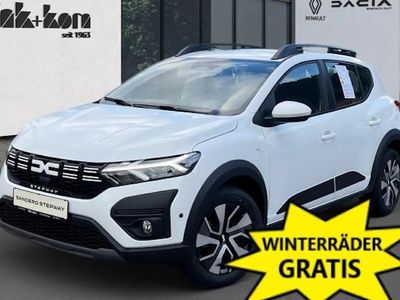 Weiß Gebraucht 2025 Dacia Sandero Expression Kleinwagen | 18.690 € (Fairer Preis)