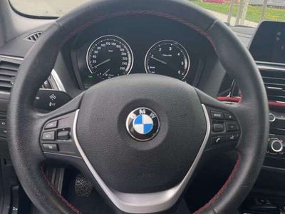 gebraucht BMW 118 118 d xDrive Sport Line