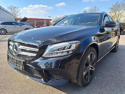 Gebraucht Mercedes C300e Avantgarde 306 PS (225 kW) 2021 Schwarz Kombi