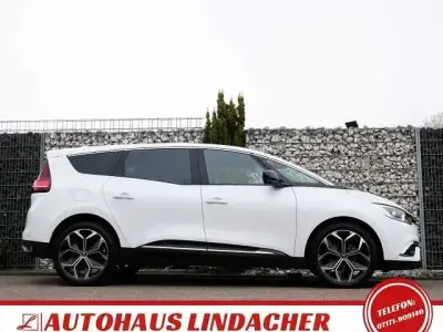Gebraucht Renault Grand Scénic IV Intens 140 PS (102 kW) 2021 Weiß Van / Kleinbus