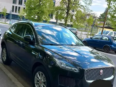 Gebraucht Jaguar E-Pace 150 PS (110 kW) 2018 Schwarz SUV