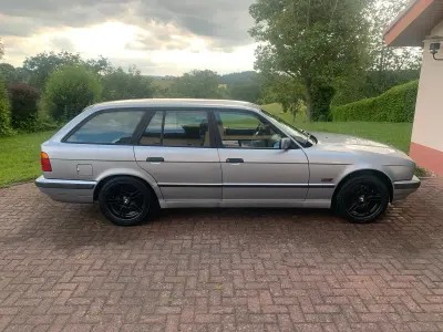 Gebraucht BMW 520 150 PS (110 kW) 1996 Silber Kombi