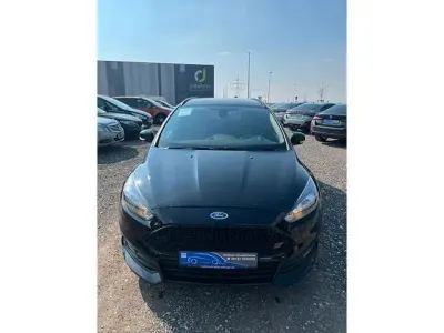 Używany Ford Focus ST 250 KM (183 kW) 2017 Czarny Kombi