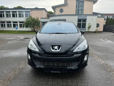 Gebraucht Peugeot 308 120 PS (88 kW) 2007 Schwarz Kleinwagen