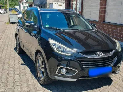 Gebraucht Hyundai ix35 183 PS (134 kW) 2013 Schwarz SUV