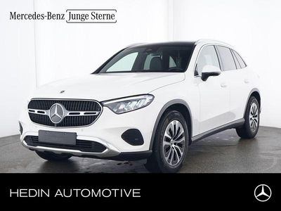 Gebraucht Mercedes GLC220 145 PS (106 kW) 2024 Unilack polarweiß Limousine