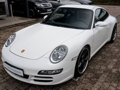 Porsche 911 Carrera