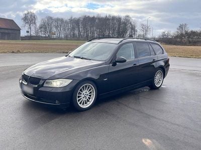 Gebraucht BMW 325 Performance 197 PS (144 kW) 2008 Schwarz Kombi
